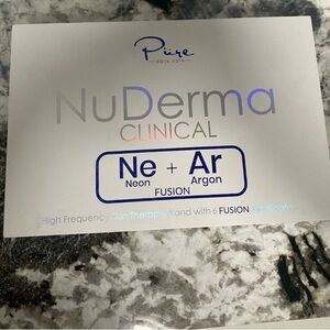 NuDerma Clinical Skin Therapy Wand - White